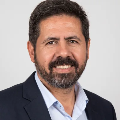فرزاد نادی